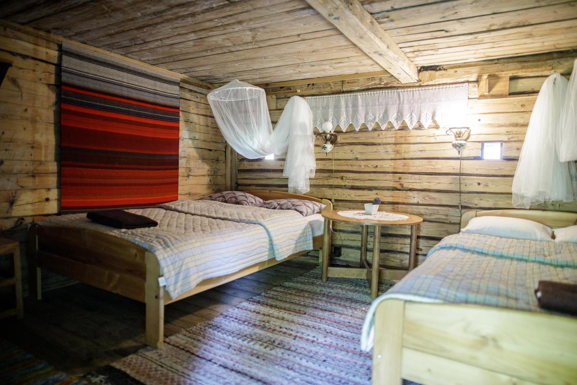 Отель Muhu Tonise Talu Liiva  Экстерьер фото